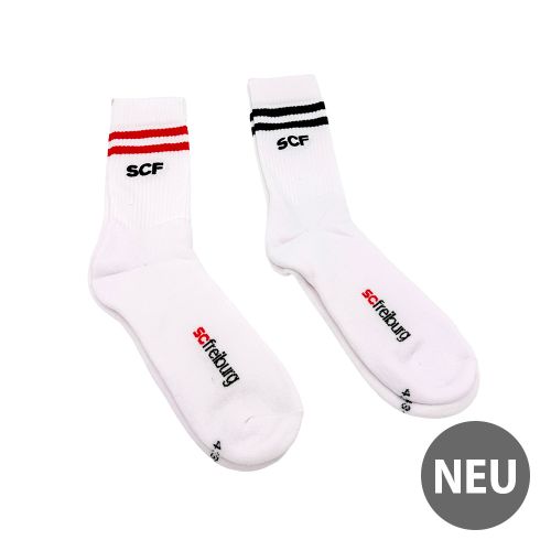 Produktbild zum Produkt 'SC Freiburg &ndash; Socken &bdquo;SCF Streifen&ldquo;'